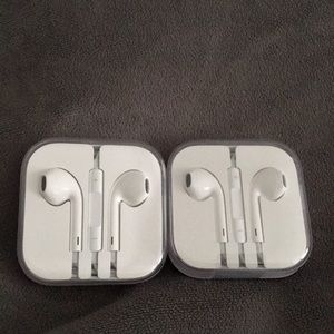 apple ear phones